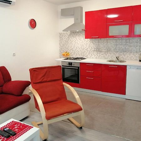 Apartman Sanja Pula Bagian luar foto