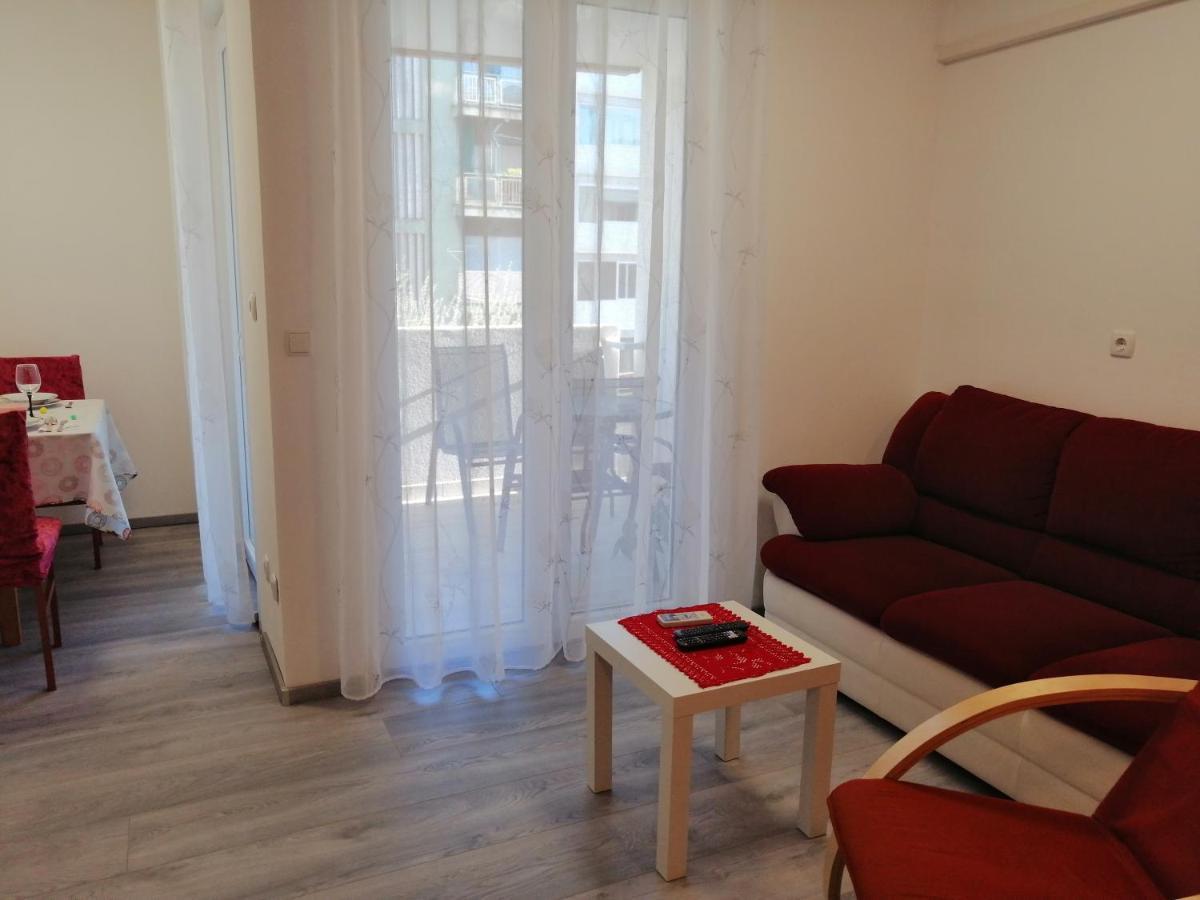 Apartman Sanja Pula Bagian luar foto
